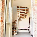 Gutshaus Buberow - Haupthaus & Loft Fuer Seminare & Gruppen Gransee