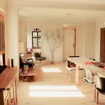 Gutshaus Buberow - Haupthaus & Loft Fuer Seminare & Gruppen * Gransee