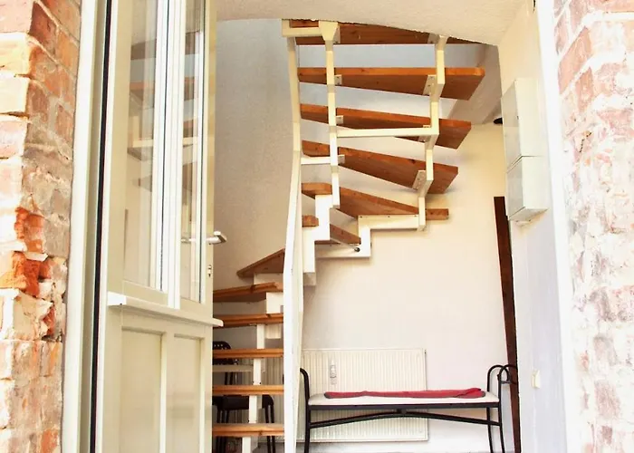 Gutshaus Buberow - Haupthaus & Loft Fuer Seminare & Gruppen Gransee